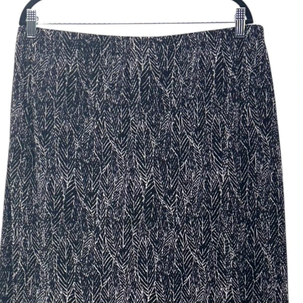 Pleated Knit Maxi Skirt 2x‎
